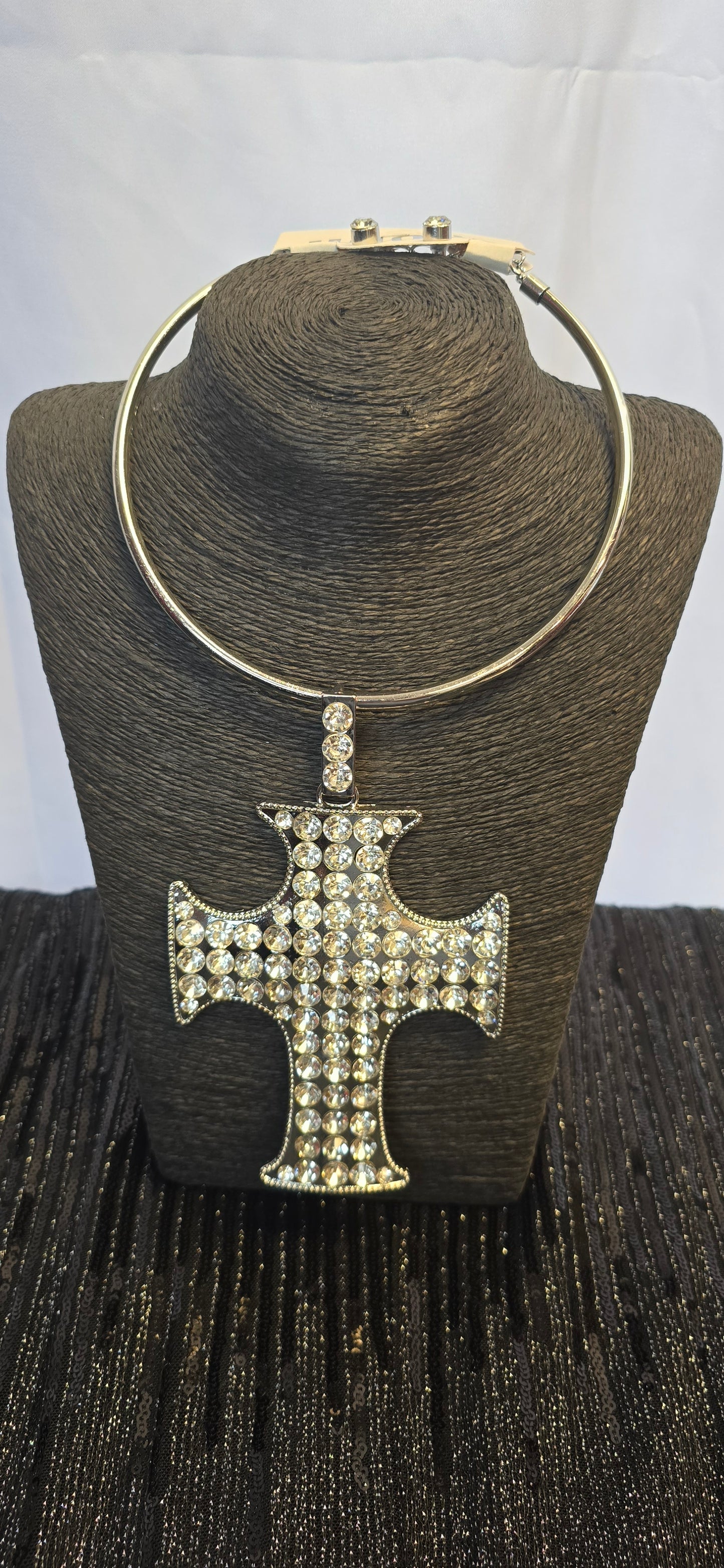 Rhinestone Cross Necklace Set